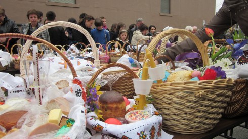 Baskets waiting to be blessed at the St.Vlad's Church